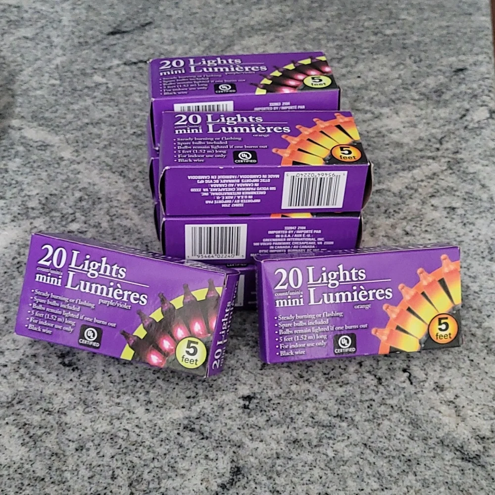 NEW - 🎃 Halloween Lights Orange and Purple Lights - Set of 8